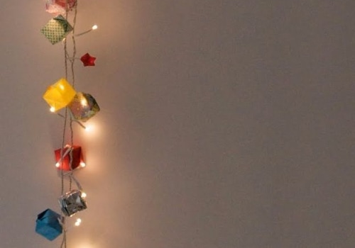 Creative Ideas for DIY Lighted Garland Projects