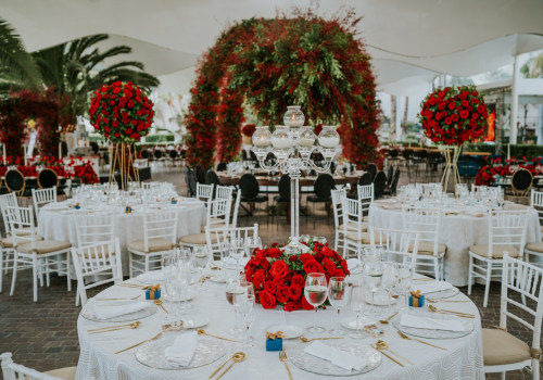 Incorporating Garlands into Centerpieces: A Guide for Corporate Event Planning