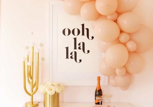 Adding Personal Touches to DIY Garlands: Make Your Corporate Event Stand Out