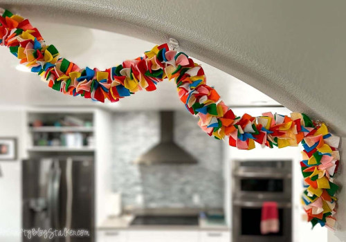 Different Materials and Supplies for DIY Garlands: Tips and Ideas for Corporate Events